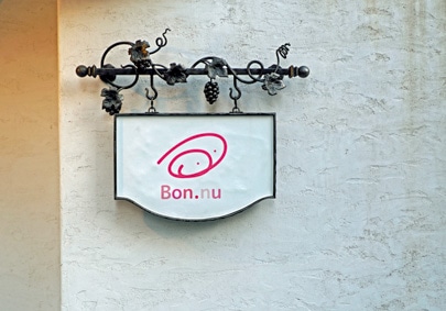 The second photo of Bon.nu