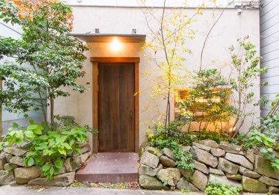 The second photo of Bb9