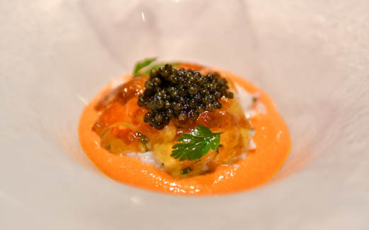 シェ・イノの写真