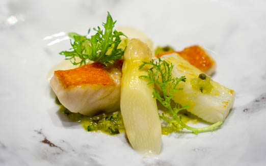 レストラン リューズの写真