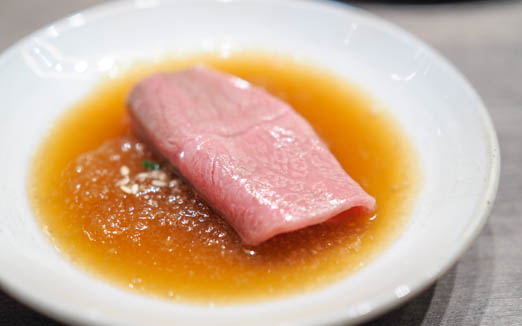 USHIGORO S. NISHIAZABUの写真