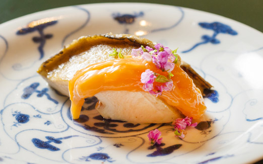 炭火割烹 いふきの写真2