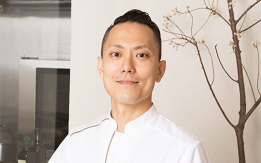 イル アオヤマの写真1