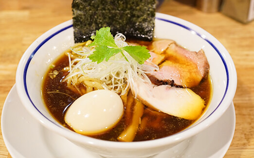 手打式超多加水麺 ののくらの写真