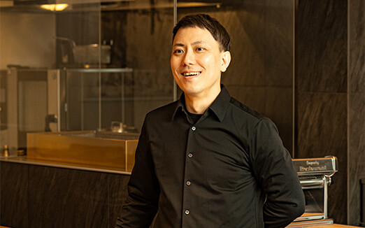 イル アオヤマの写真1