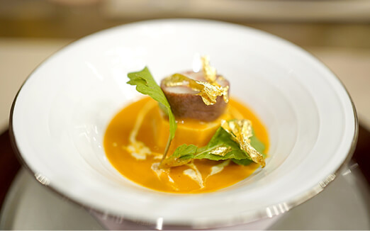 Tout La Joie Ismの写真