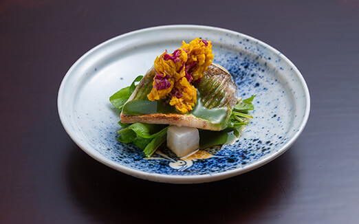 徳ㇵ本也の写真