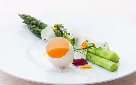 ヒカリヤ ニシの写真