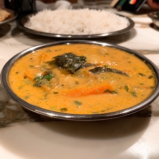 サンバレーホテル