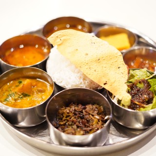 ナヤ インディア ヌール