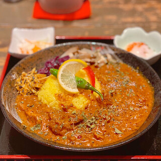 旧ヤム邸 空堀店