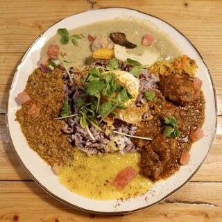 スパイスカレーまるせ