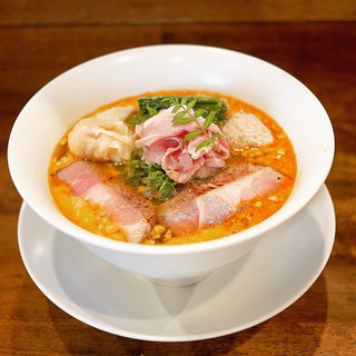 創作麺工房 鳴龍