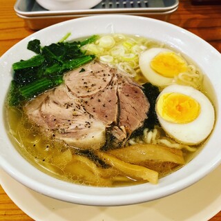 新宿めんや風花