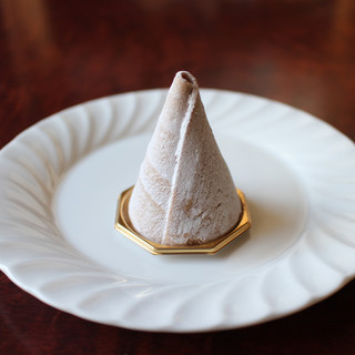 ピエールプレシュウズ 本店