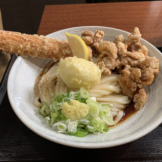ザンギうどん一久 狸小路店