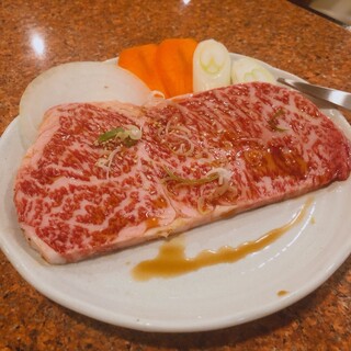 焼肉 東京山