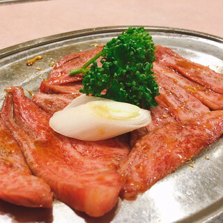 焼肉 京城 水道橋店