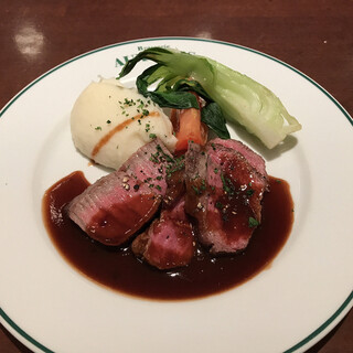 ブラッスリーオザミ丸の内