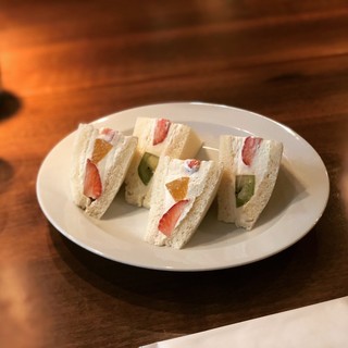 カフェ マメヒコ 三軒茶屋本店