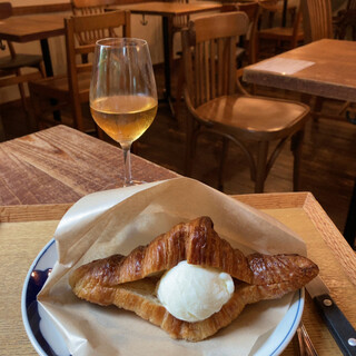 ブリコラージュ ブレッド アンド カンパニー ダイニング・カフェ