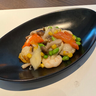 中国料理 吉珍樓 ルーセントタワー店