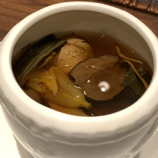 カントニーズ 燕 ケン タカセ