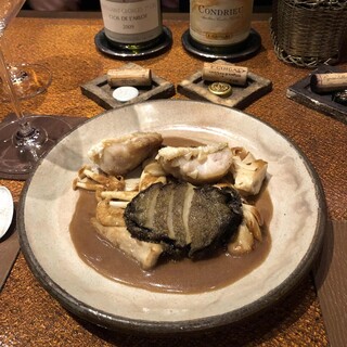 メゾン・ド・ヴァン鶉亭