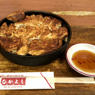 鉄なべ餃子なかよし