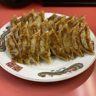 丸正餃子店 本店