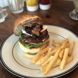 バーガーマニア 恵比寿店