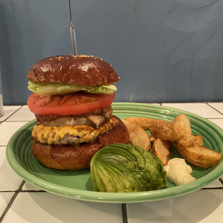 エスビーダイナー コウベ