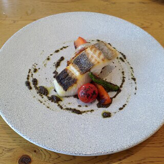 サーラ ビアンキ アル・ケッチァーノ