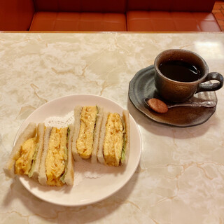 はまの屋パーラー 有楽町