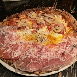 ピッツェリア カンテラ