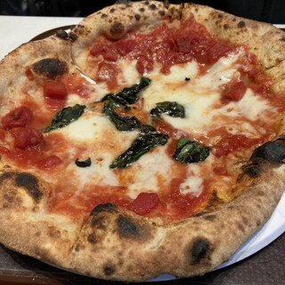 ソロ ピッツァ ナポレターナ ダ ルーチョ 名古屋駅店