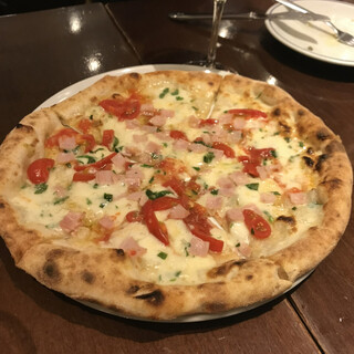 ピッツェリア・ダ・ガエターノ 薬院店