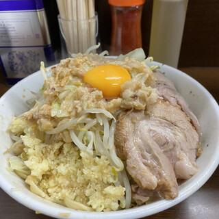 ラーメン二郎 横浜関内店