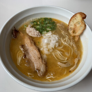 はりけんラーメン 本店