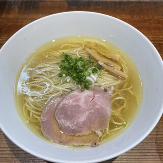 町田汁場 しおらーめん進化 本店