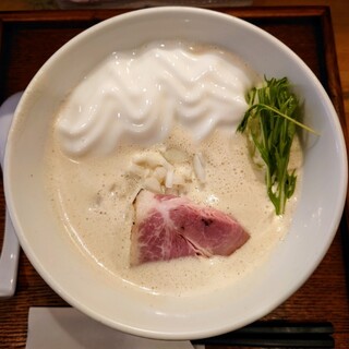 ふく流らーめん 轍 本町本店