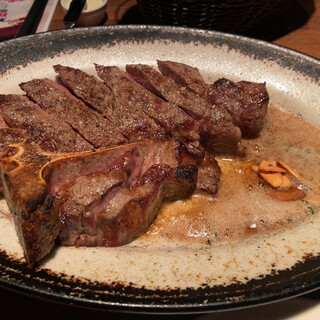 ビストロ ステーキ ティーボーン