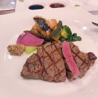 レストランティファニー