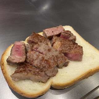 南海グリル 中店