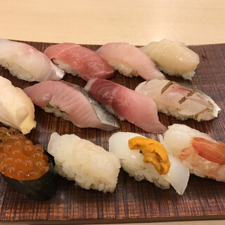 鮨 歴々 百番街店