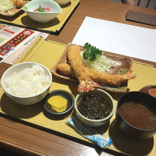 まるは食堂 ラシック店