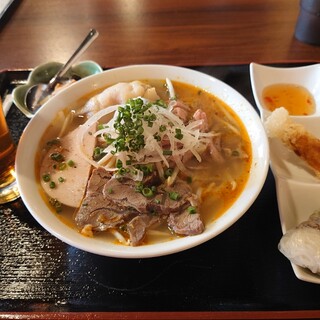 ニャウ 西川口店