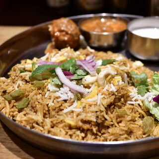 エリックサウス 八重洲店