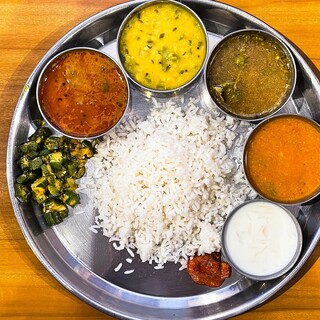 スリマンガラム