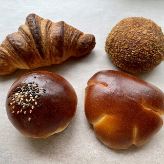 Le Supreme. 栄生本店